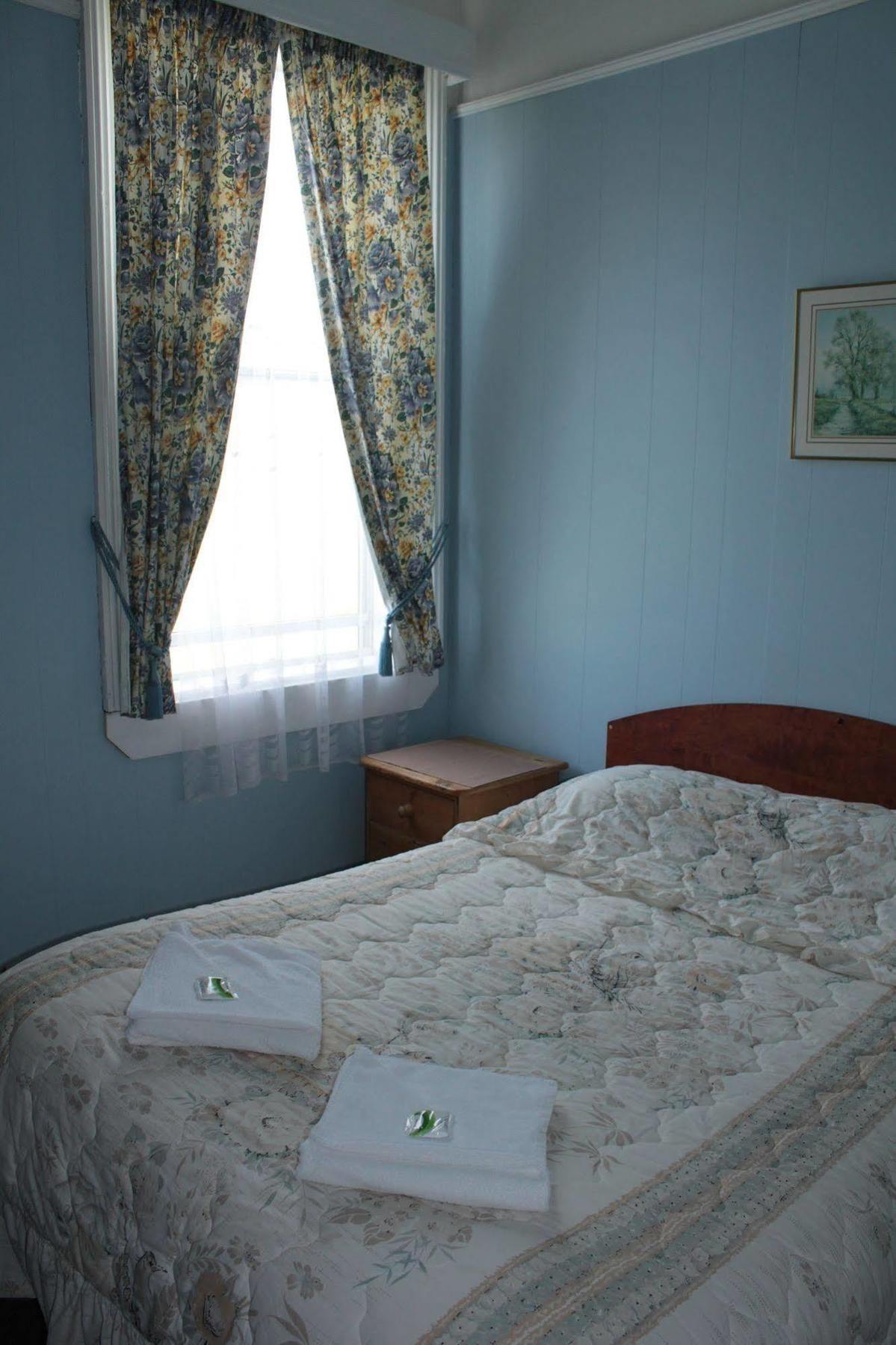 Bischoff Hotel Waratah Extérieur photo